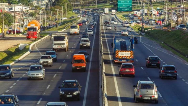 Mais de 350 mil veículos devem trafegar pela BR-277 até o dia 2 de janeiro