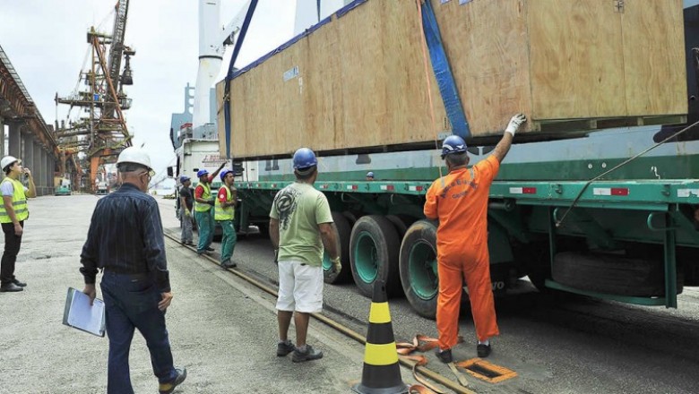 Atividade portuária gera 44,2 mil empregos e movimenta economia