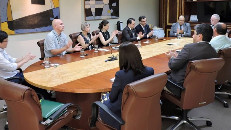 BRDE e Funpar vão trabalhar juntos no apoio aos municípios