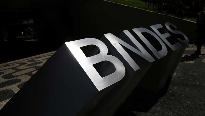 BNDES triplica crédito para pequena empresa