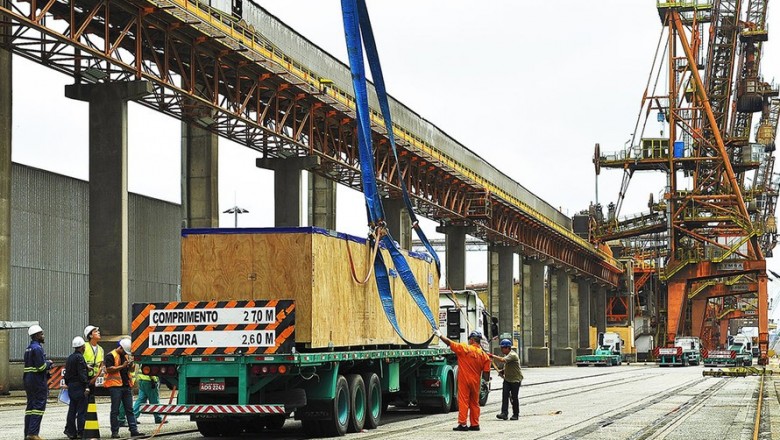 Busca por qualificação na área portuária cresce 76%