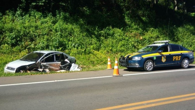 Criança de sete anos morre em acidente na 277 entre carro e caminhão