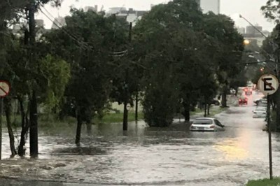 Mais de 7,6 mil paranaenses foram afetados pela chuva