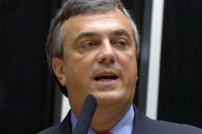 Ex-deputado Luciano Pizzato é achado morto em hotel de Brasília