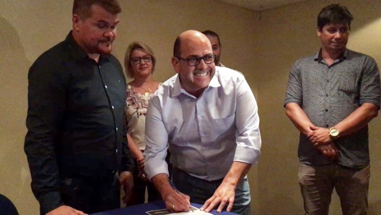 Vice-prefeito de Paranaguá Arnaldo Maranhão filia-se ao Podemos