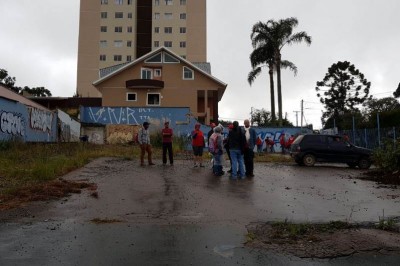 Apoiadores de Lula começam a desmontar acampamento