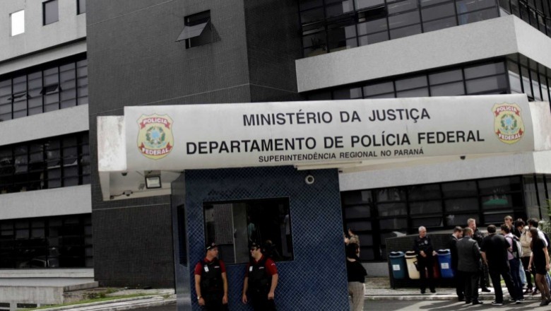 PF alega altos custos e pede transferência de Lula