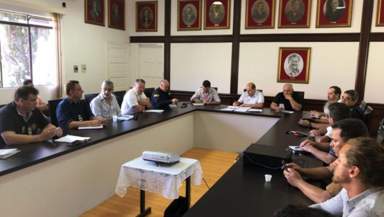 Prefeitura convoca reunião para formação de Comissão de Logística em apoio à obra de recuperação da avenida Bento Rocha