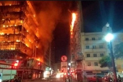 (Vídeo) Prédio desaba após incêndio de grandes proporções em São Paulo