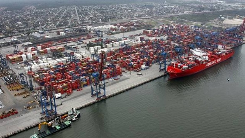 Caminhoneiros encerram greve no Porto de Santos
