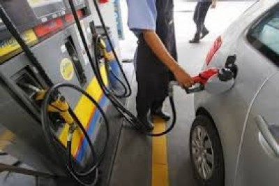 Técnicos voltam a discutir amortecimento de preços dos combustíveis