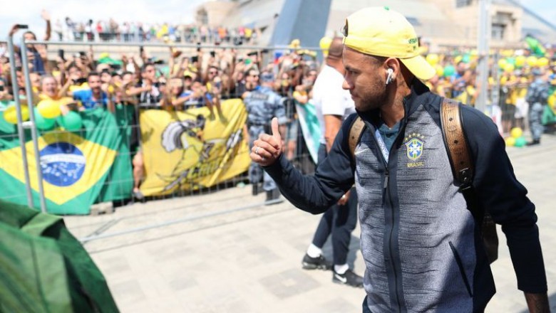Seleção Brasileira já está em Kazan para o jogo contra a Bélgica
