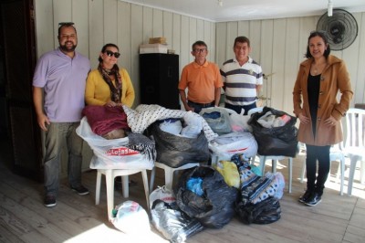 Campanha do Agasalho: Servidores da Câmara Municipal fizeram entrega de doações na Labra em Paranaguá