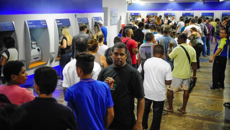 Saque do abono salarial tem novo prazo; saiba quem tem direito