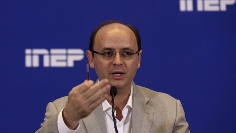 Enem tem 66 eliminados e 29,2% de ausentes no segundo dia de provas