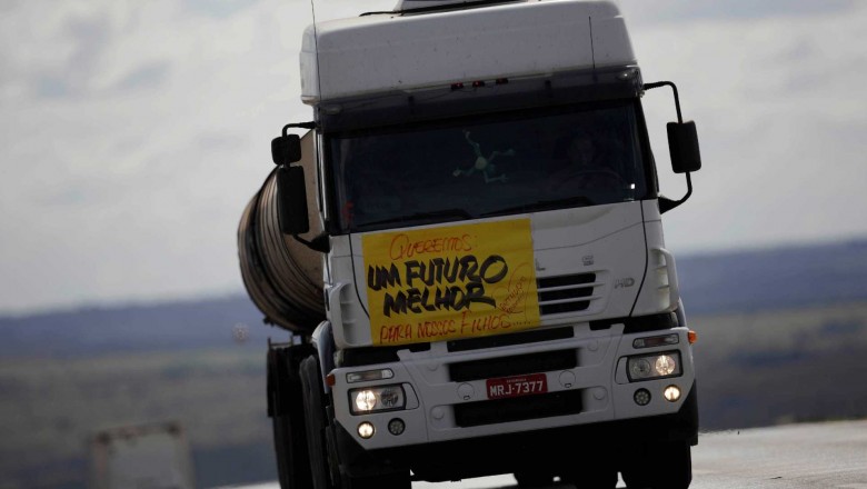 Divisão entre motoristas enfraquece greve prevista dos caminhoneiros