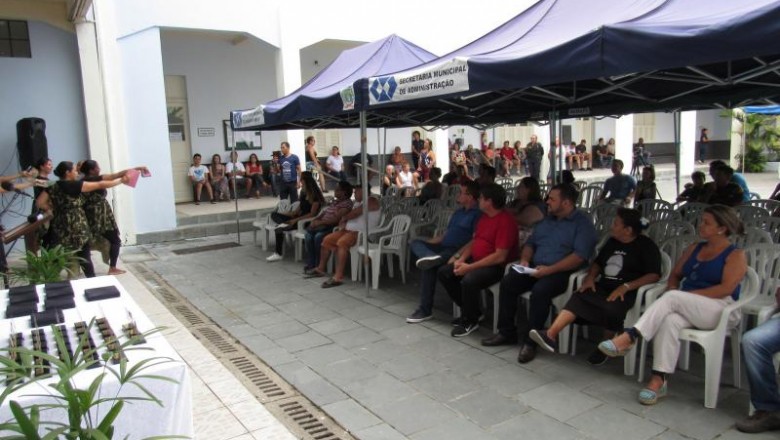 Prêmio Servidor Destaque é entregue aos funcionários mais votados