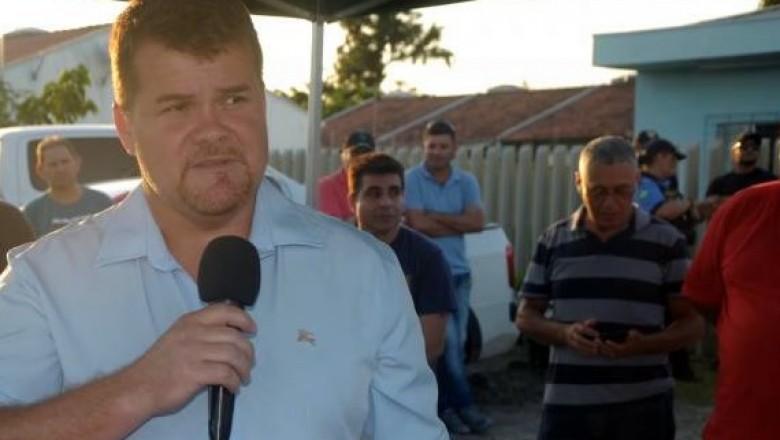 Prefeito Marcelo Roque entrega pavimentação asfáltica nos bairros Vila Garcia e Jardim Esperança