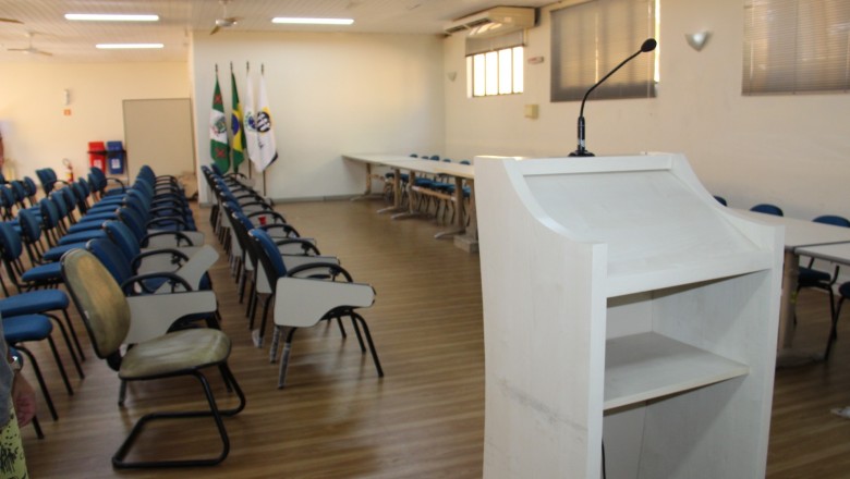 Alteração do local das sessões de Câmara Municipal de Paranaguá