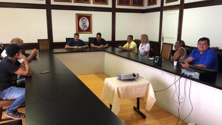 Prefeitura, AESP e representantes das escolas de samba se reúnem para definição dos últimos detalhes do carnaval 2019