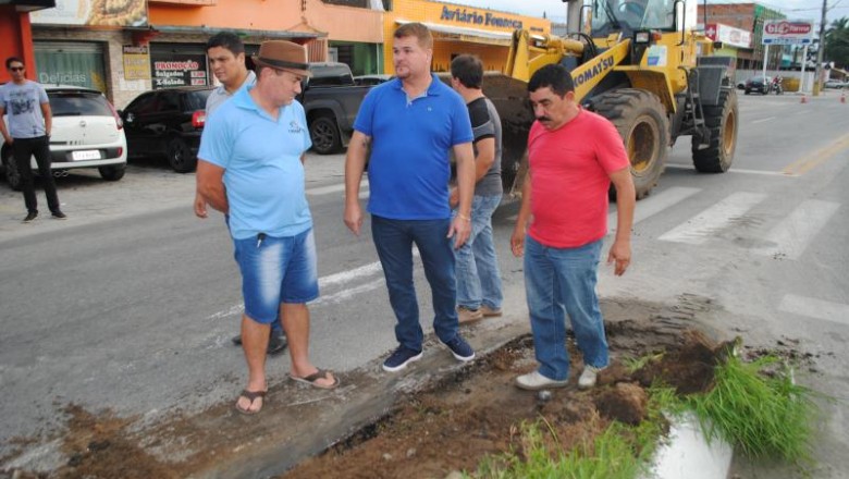 Estudos técnicos indicaram a retirada da rotatória da avenida Bento Munhoz da Rocha Neto, no Parque São João
