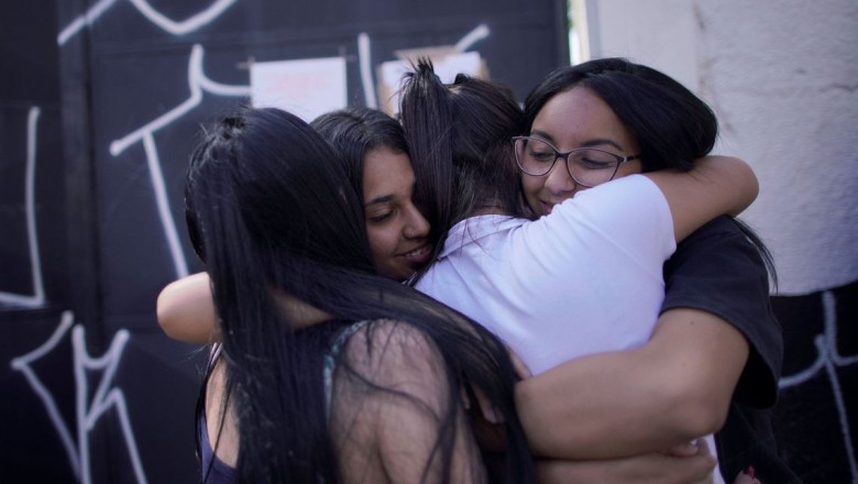 Estudantes retomam atividades em escola de Suzano 13 dias após ataques