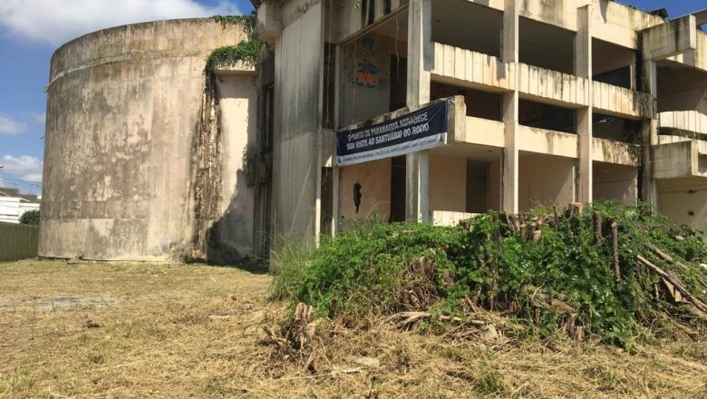 PARANAGUÁ: Escola Costa e Silva será reformada