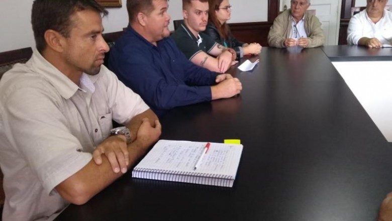 Prefeito Marcelo Roque recebe representantes de segmentos portuários