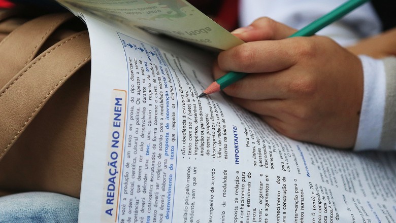 Estudantes podem pedir isenção no Enem a partir de hoje