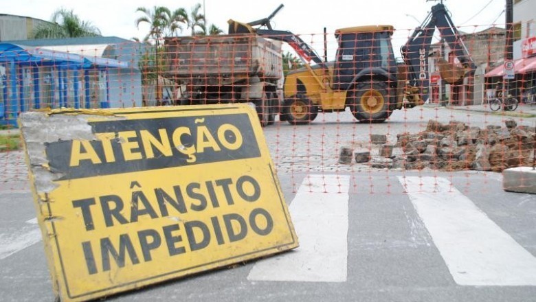 PARANAGUÁ : Ruas Vereador Salim Chede e Travessa Dr. Antônio Fontes passarão por manutenção