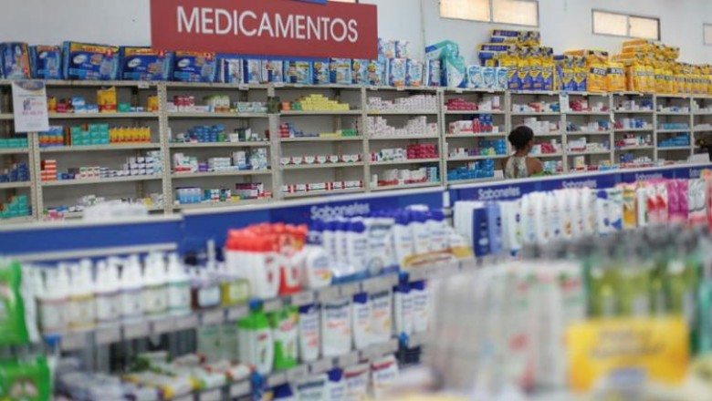 Remédios podem ficar até 4,33% mais caros a partir desta segunda-feira