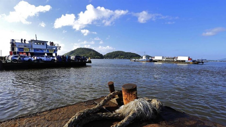Contrato do ferryboat em Guaratuba é prorrogado pelo Governo