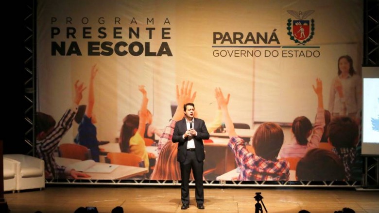 Tecnologia e integração vão combater evasão nas escolas do Paraná