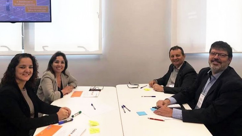 Secretaria Municipal de Educação de Paranaguá participa de evento de transparência e controle social