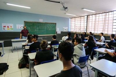 PARANÁ: Novo programa atenderá alunos com dificuldades de aprendizagem