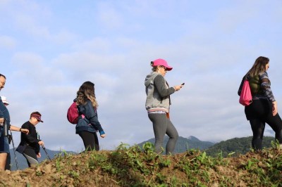 A 5ª Caminhada na Natureza leva participantes a conhecerem as belezas da Serra da Prata