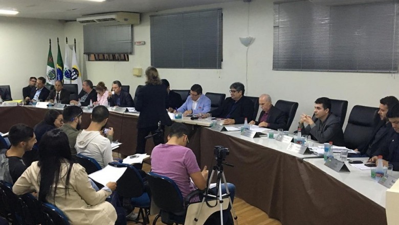 Câmara realiza sessão solene em homenagem a Paranaguá