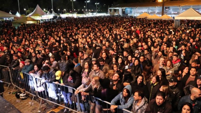 Show com Lobão lota Praça de Eventos Mário Roque