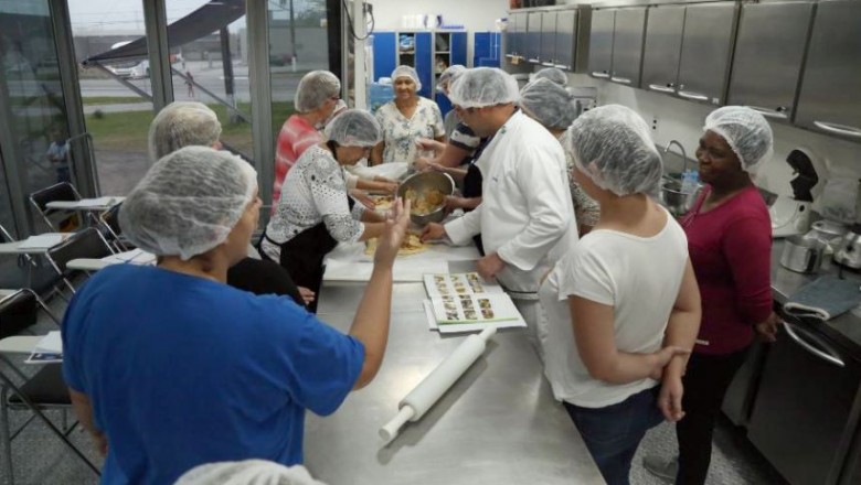 Cursos gratuitos de panificação e confeitaria melhoram a renda dos participantes em Pontal do Paraná