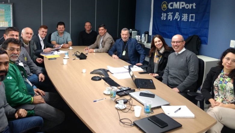 Brayan Roque acompanha reunião entre lideranças portuárias para tratar de trabalho