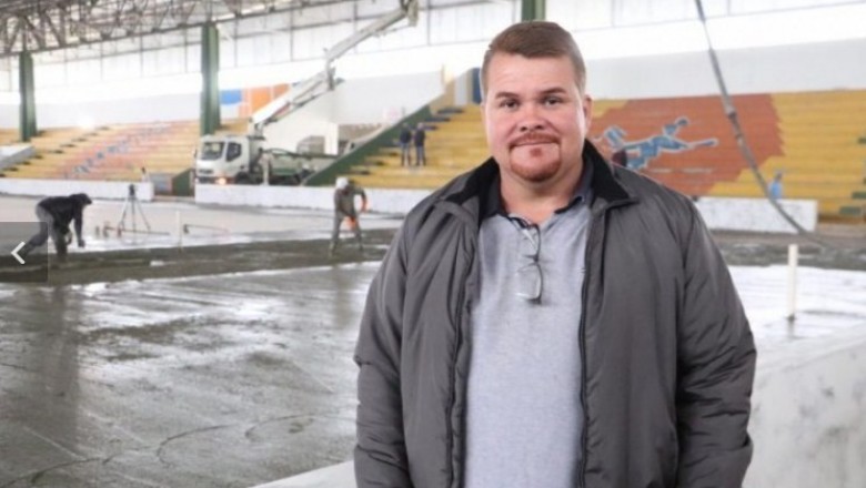 Prefeito Marcelo Roque vistoria reforma no Ginásio de Esportes Albertina Salmon