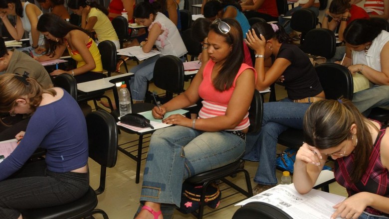 A um mês do Enem, escolas contam como contornam ansiedade de alunos