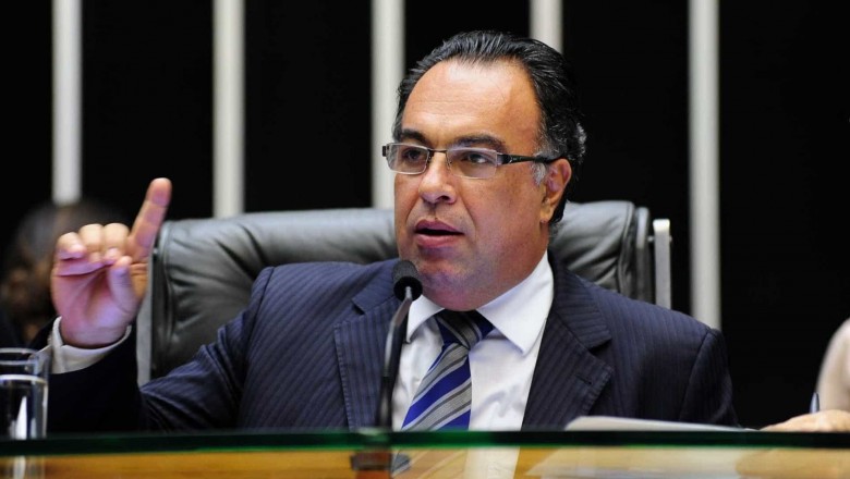 Tribunal mantém 2ª condenação de André Vargas a 6 anos de prisão