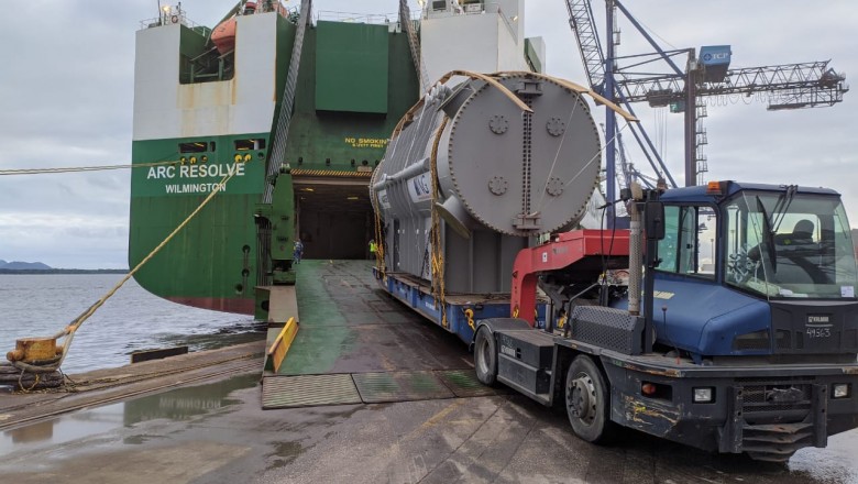 Primeira super peça do ano é embarcada no Porto de Paranaguá