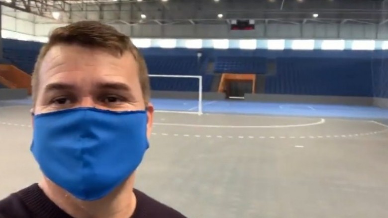 Prefeito Marcelo Roque entrega reforma do Ginásio Albertina Salmon