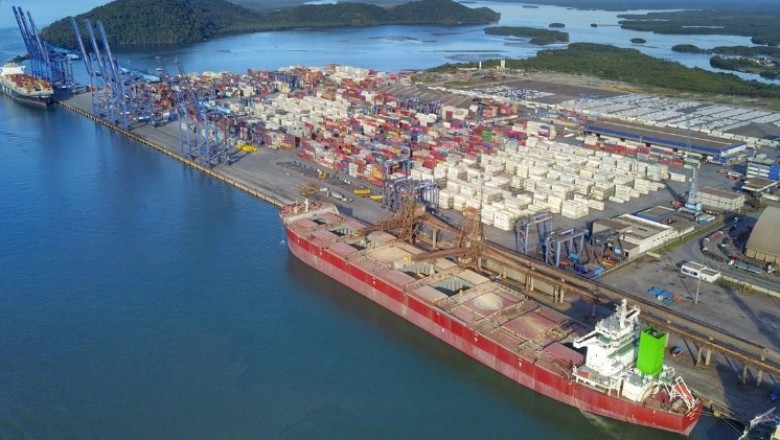 Porto de Paranaguá vai leiloar área de veículos