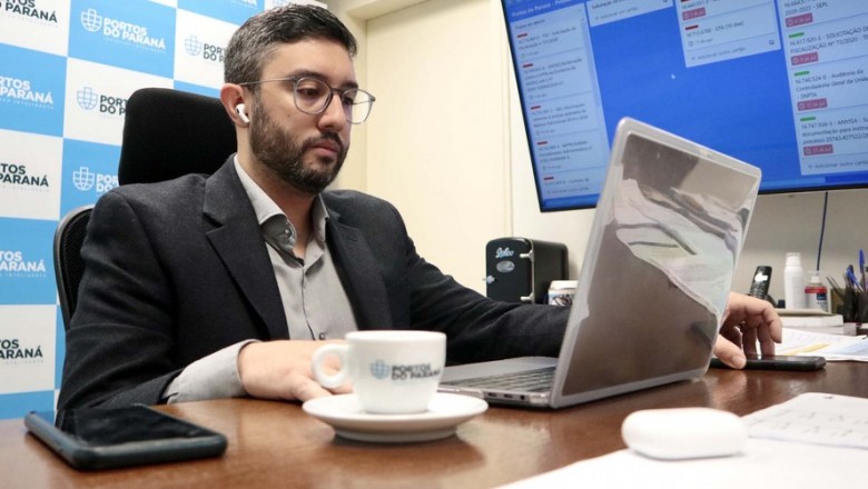 Secretário nacional toma posse no Conselho do Porto de Paranaguá