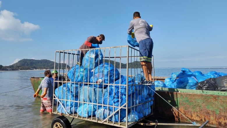 Semap e Semma realizam trabalho de conscientização ambiental em Paranaguá 
