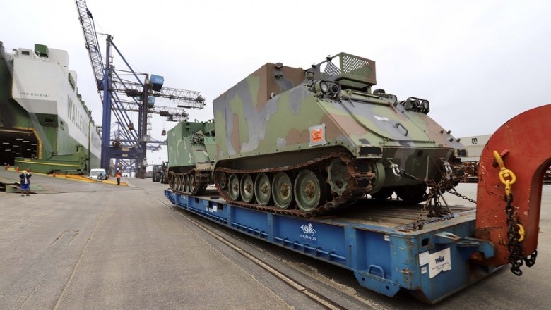Operação especial recebe tanques blindados no Porto de Paranaguá