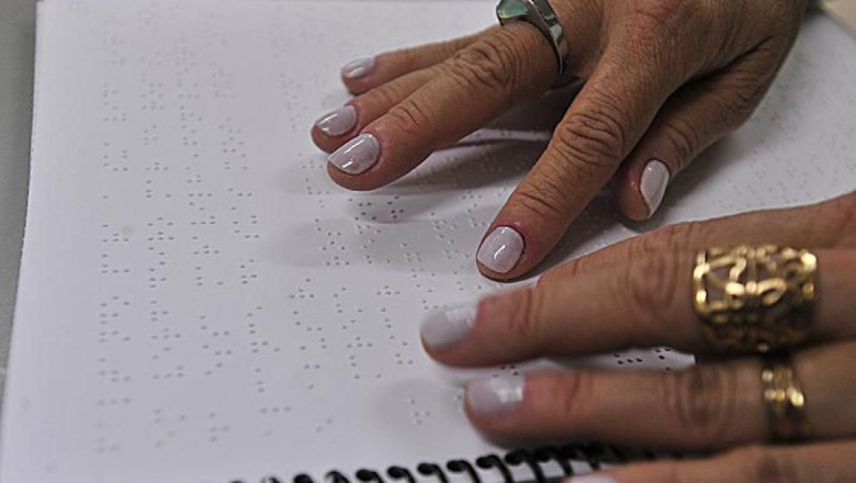 Dia Mundial do Braile chama atenção para inclusão na escrita e leitura